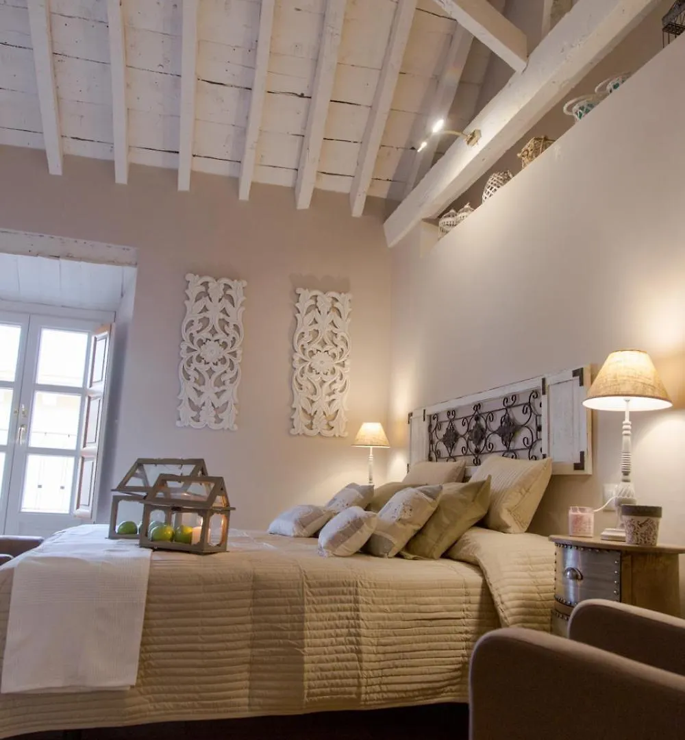 Palacio Almagra Apartment Granada