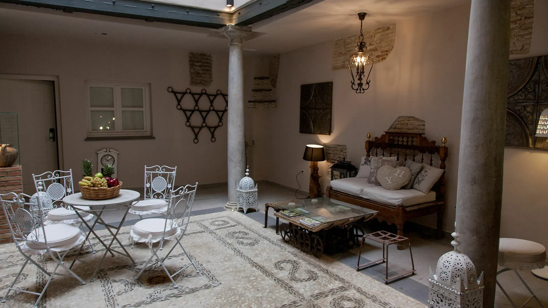 Palacio Almagra Apartment Granada 0*,