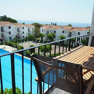 apartamento-en-calella-de-palafrugell-con-vistas-al-mar.topcostabravahotels.com/