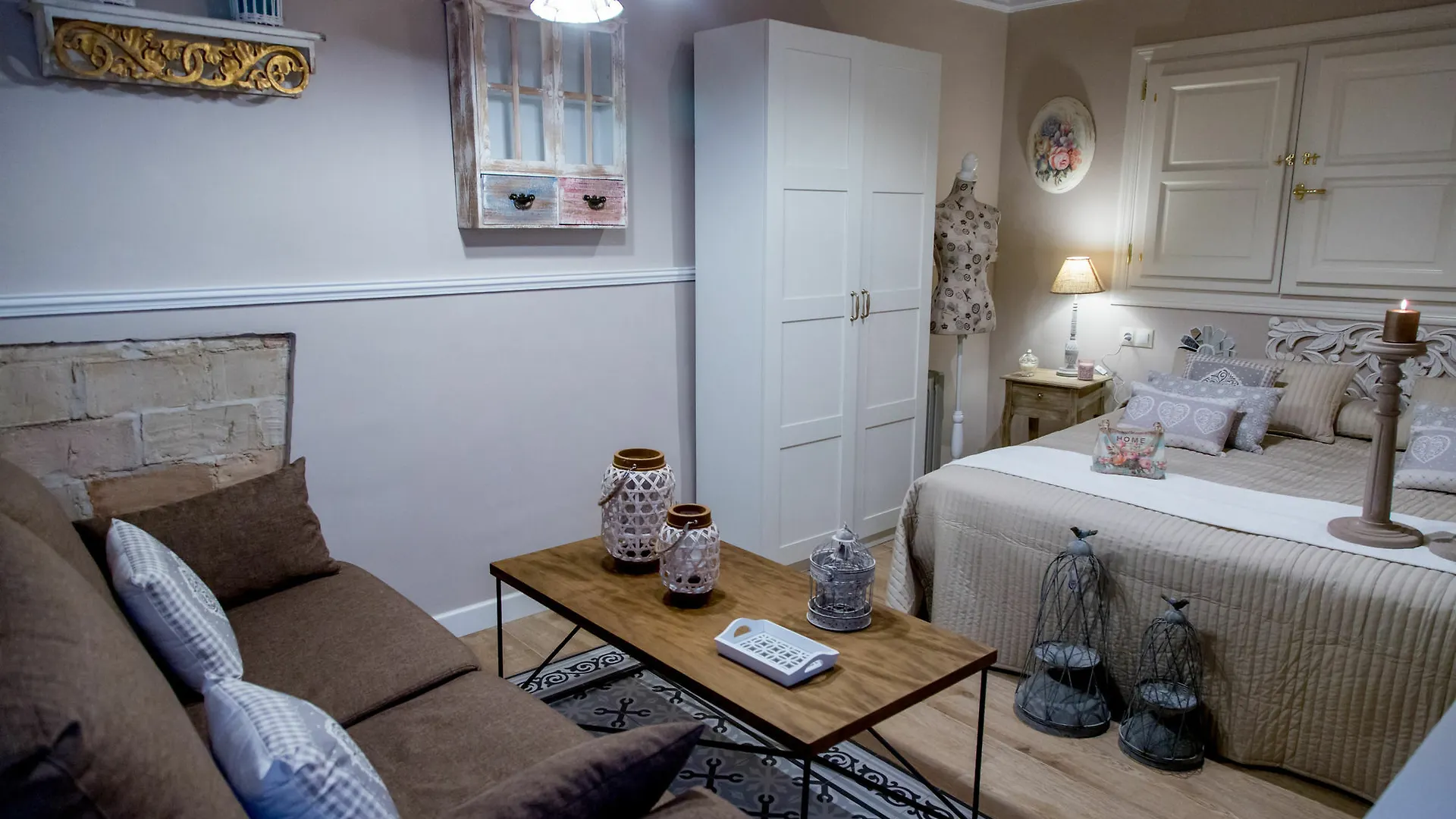 Palacio Almagra Apartment Granada Spain