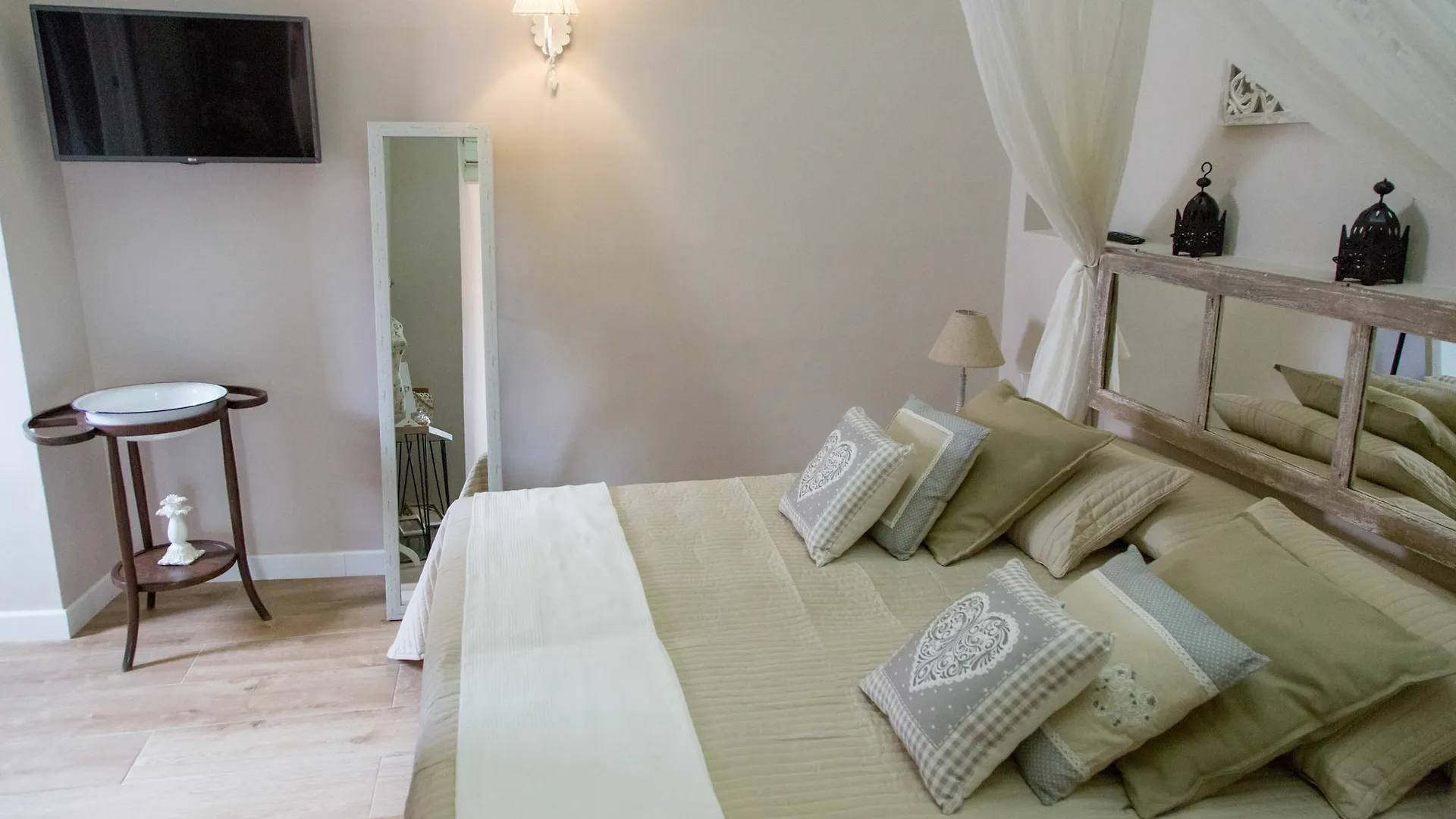 Palacio Almagra Apartment Granada